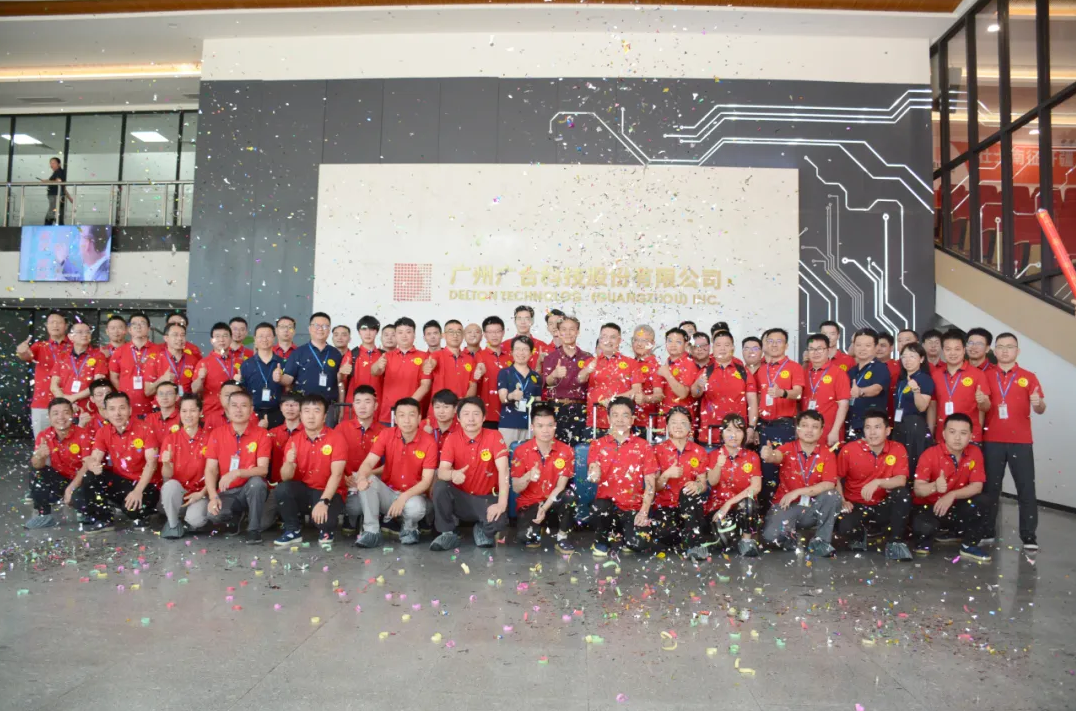 接旗出征!設施管理團隊出征泰國廣合