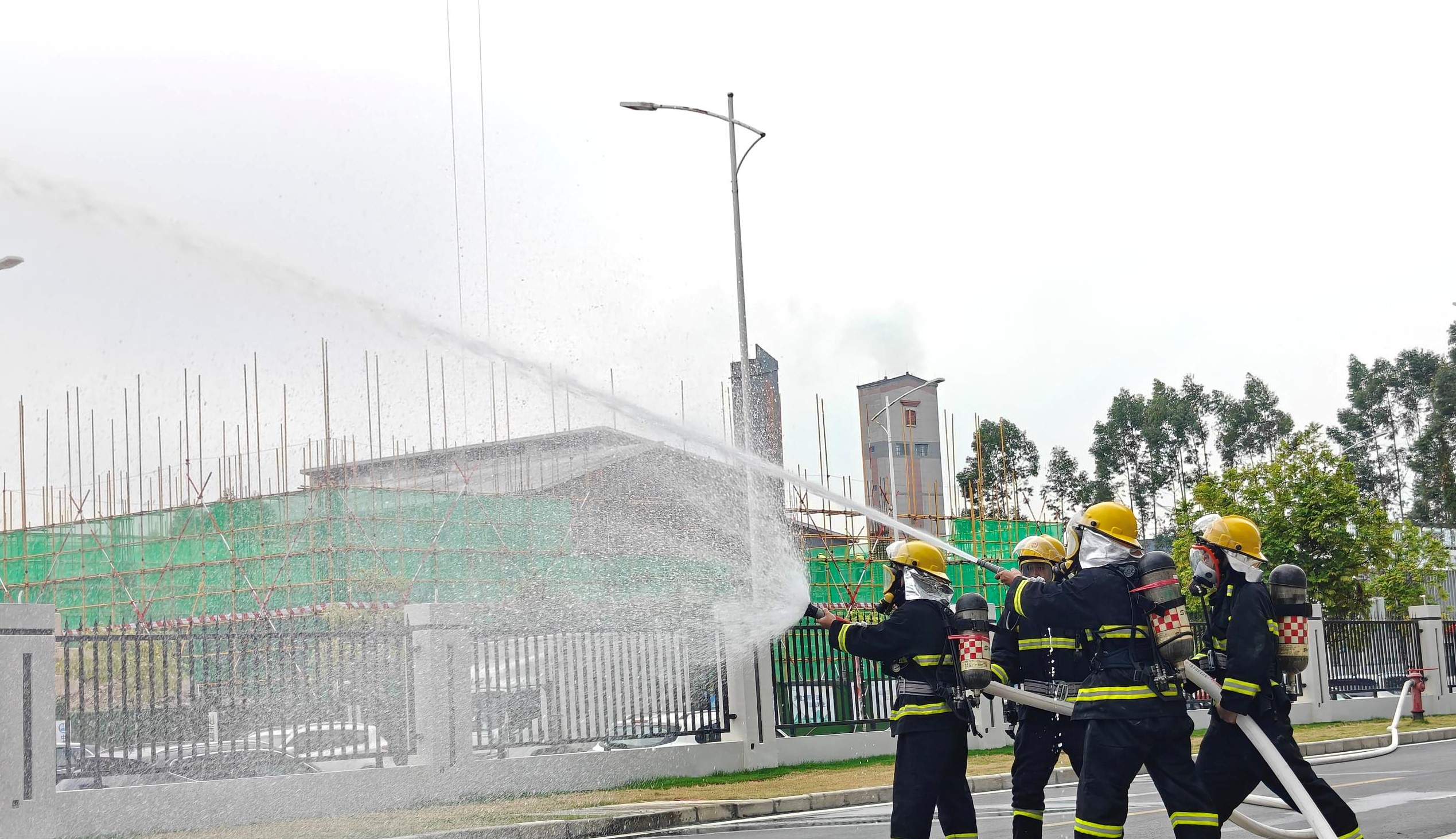 筑牢防火墻!廣合科技開(kāi)展聯(lián)合消防演習(xí)